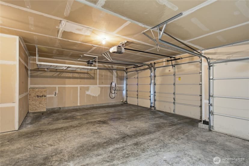 Property photo for 17331 31st Drive SE, Bothell photo 36