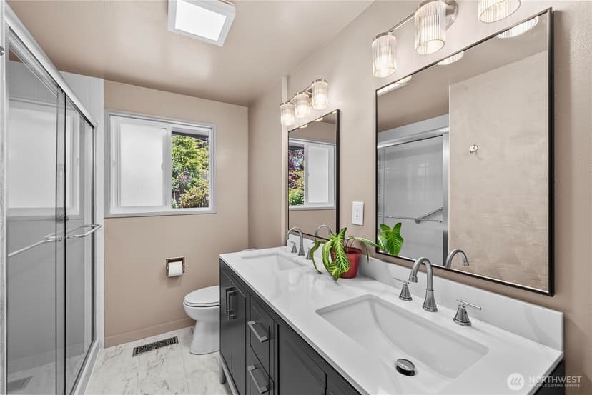 Property photo for 3517 Oas Drive W, University Place photo 28