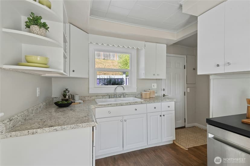 Property photo for 1035 Temple Drive, Everett photo 11