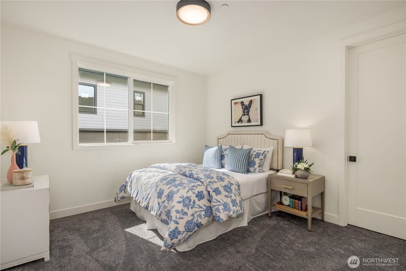 Property photo for 10223 NE 24th Street, Bellevue photo 19