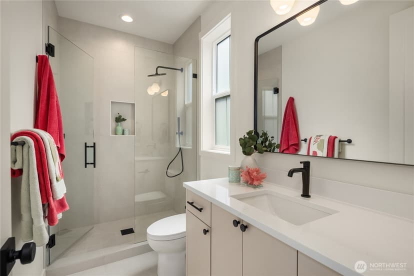 Property photo for 10223 NE 24th Street, Bellevue photo 22