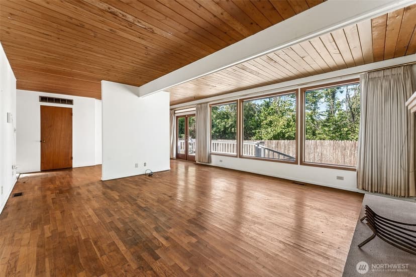 Property photo for 6727 21st Avenue SW, Seattle photo 12