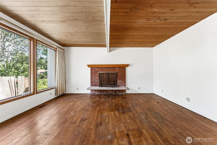 Property photo for 6727 21st Avenue SW, Seattle photo 11