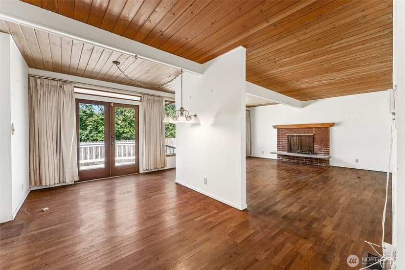 Property photo for 6727 21st Avenue SW, Seattle photo 8