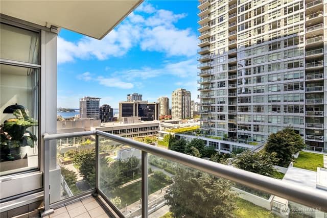 Property photo for 588 Bell Street #1201S, Seattle