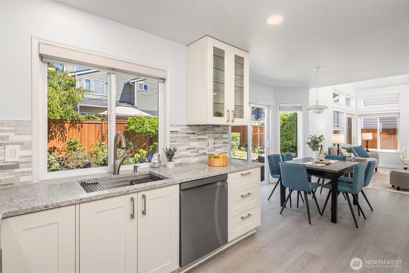 Property photo for 24218 SE 40th Street, Sammamish photo 17