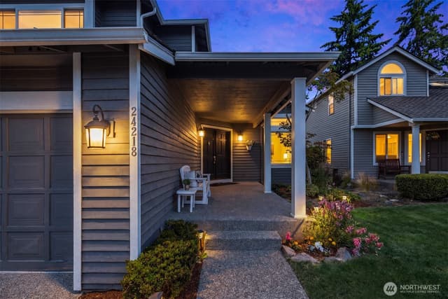Property photo for 24218 SE 40th Street, Sammamish photo 3