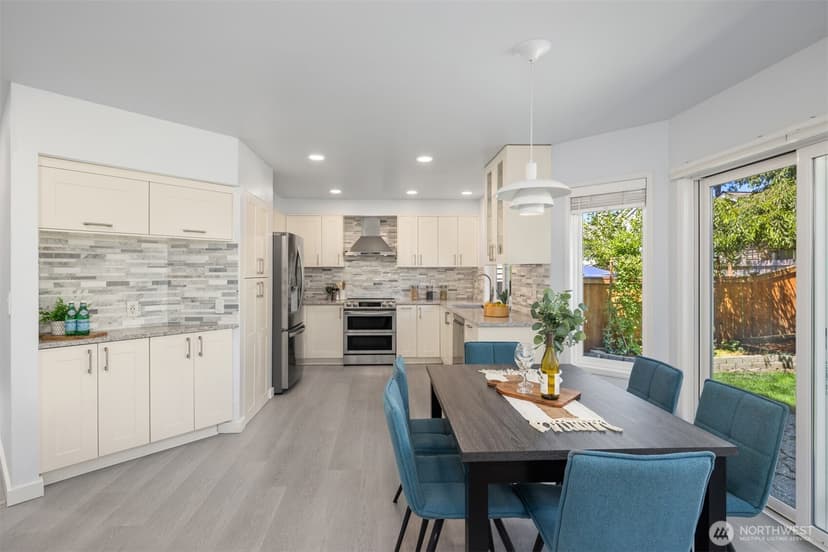 Property photo for 24218 SE 40th Street, Sammamish photo 13
