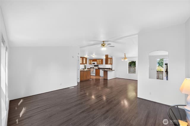 Property photo for 1450 Northlake Way NW, Bremerton photo 5