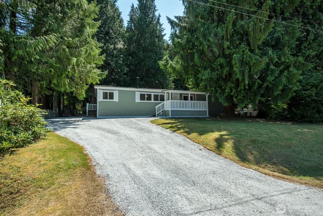 Property photo for 922 124th Place NW, Marysville