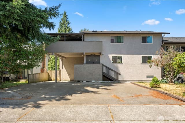 Property photo for 1132 90th Street SW #5, Everett photo 2