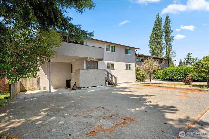 Property photo for 1132 90th Street SW #5, Everett