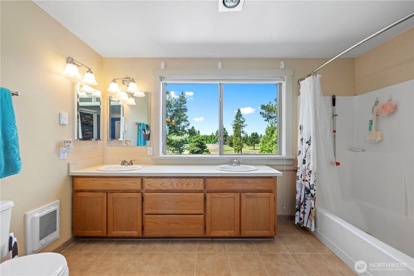 Property photo for 1132 90th Street SW #5, Everett photo 22