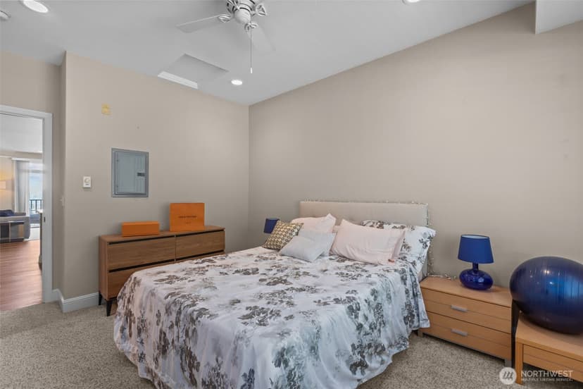 Property photo for 4779 Morris Avenue S #U302, Renton photo 24