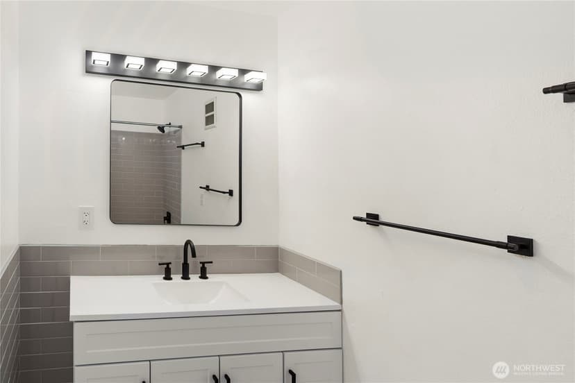 Property photo for 3816 11th Avenue W #224, Seattle photo 20