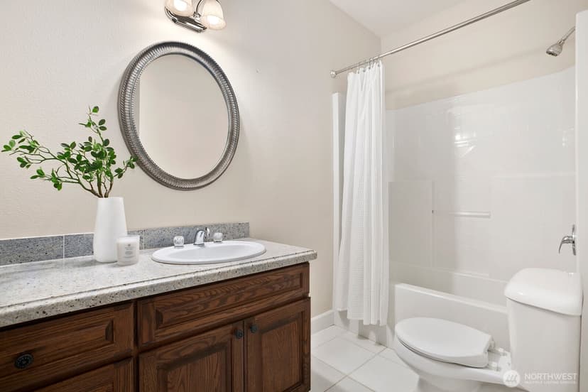 Property photo for 3021 70th Avenue SE, Mercer Island photo 22