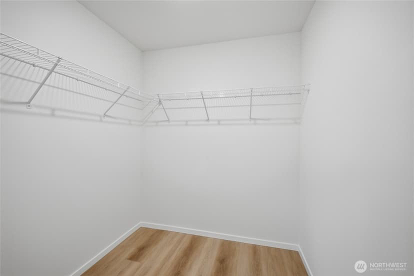 Property photo for 9811 Linden Avenue N, Seattle photo 7