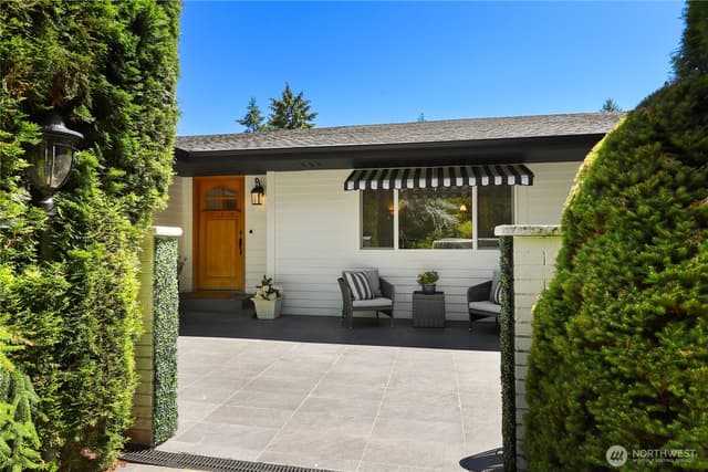 Property photo for 5417 99th Avenue NW, Gig Harbor photo 2