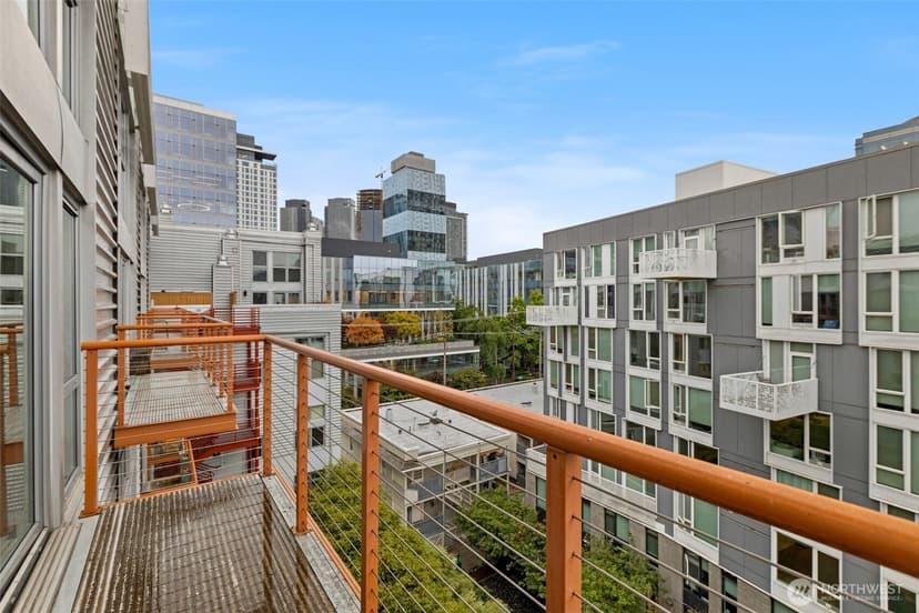 Property photo for 401 9th Avenue N #616, Seattle photo 24