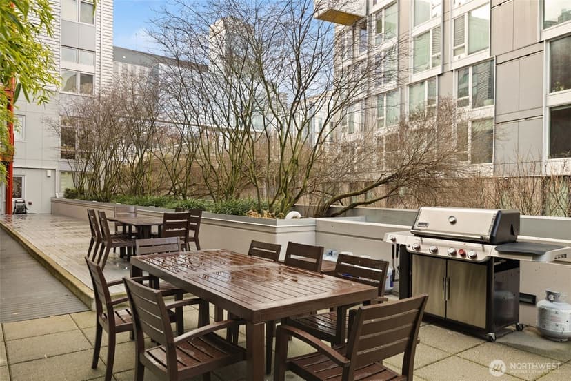 Property photo for 401 9th Avenue N #616, Seattle photo 28