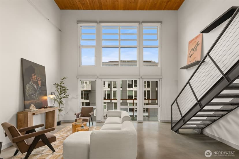 Property photo for 401 9th Avenue N #616, Seattle photo 13
