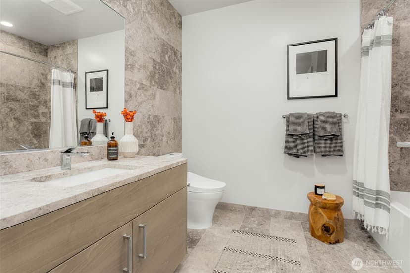 Property photo for 121 Stewart Street #3702, Seattle photo 18