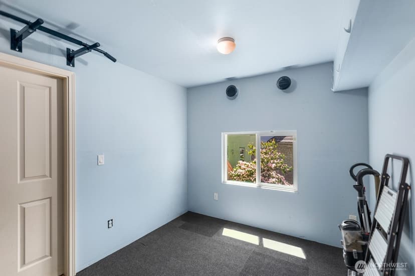 Property photo for 28226 15th Avenue S, Federal Way photo 14