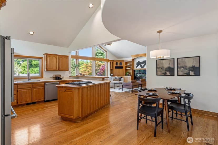 Property photo for 26716 NE Cherry Street, Duvall photo 6