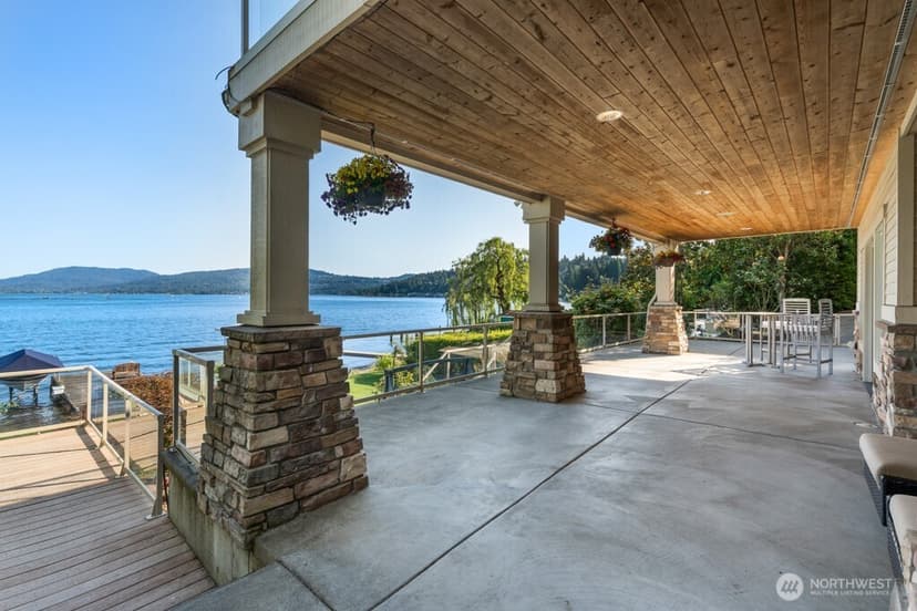 Property photo for 454 W Lake Sammamish Parkway NE, Bellevue photo 24