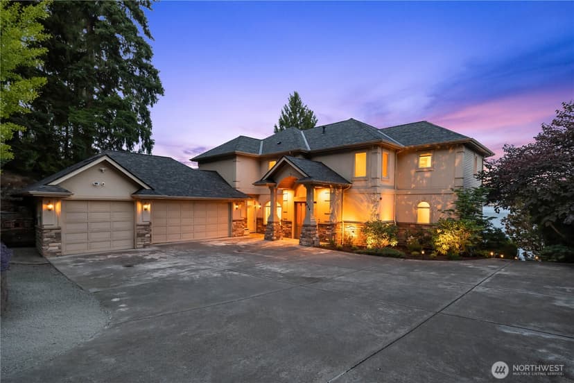 Property photo for 454 W Lake Sammamish Parkway NE, Bellevue photo 25