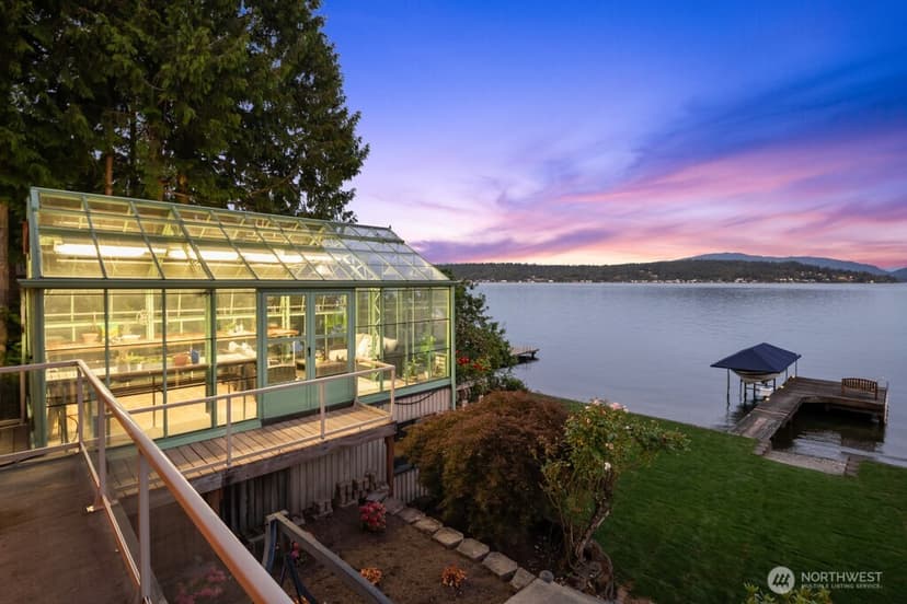 Property photo for 454 W Lake Sammamish Parkway NE, Bellevue photo 8