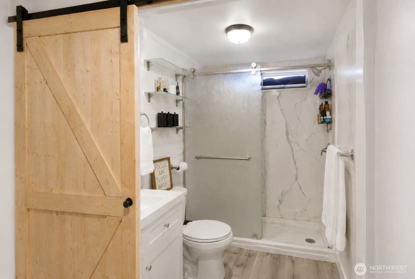 Property photo for 15905 Highway 99 #48, Lynnwood photo 11