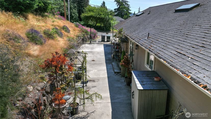 Property photo for 6517 12th Street E, Fife photo 22