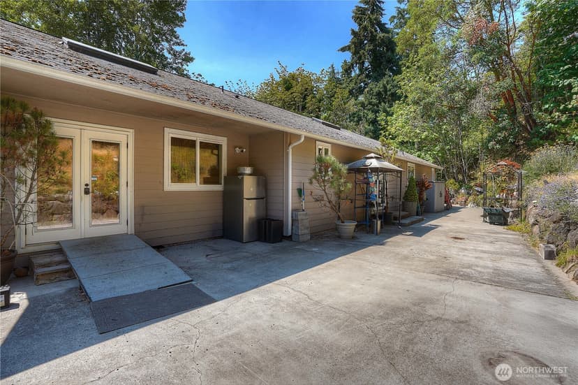 Property photo for 6517 12th Street E, Fife photo 26