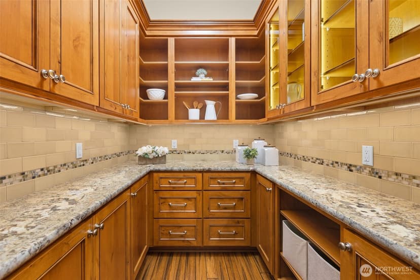 Property photo for 17115 159th Avenue NE, Woodinville photo 10