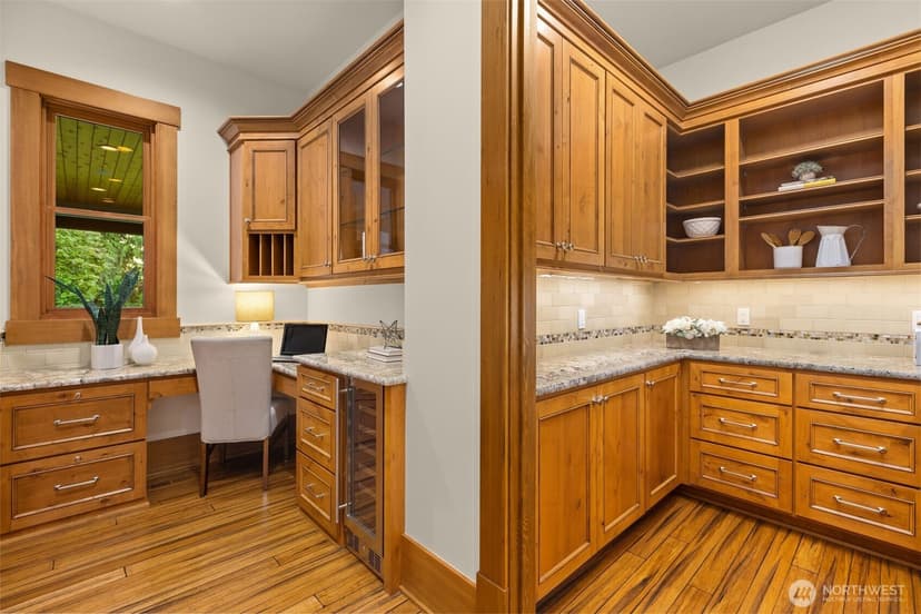 Property photo for 17115 159th Avenue NE, Woodinville photo 9