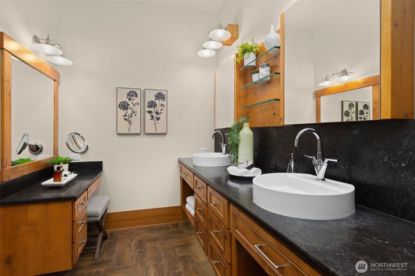 Property photo for 17115 159th Avenue NE, Woodinville photo 19