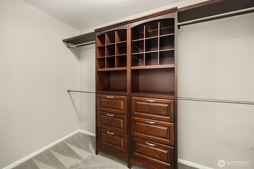 Property photo for 2933 NE Marquette Way, Issaquah photo 23