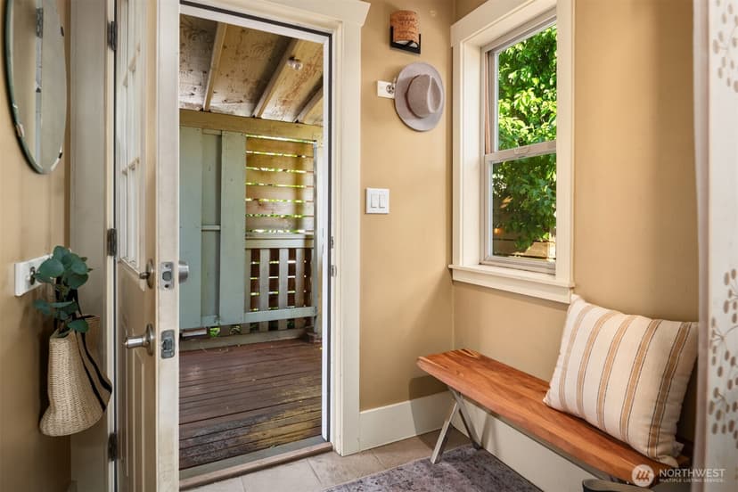Property photo for 3821 S Graham Street, Seattle photo 16