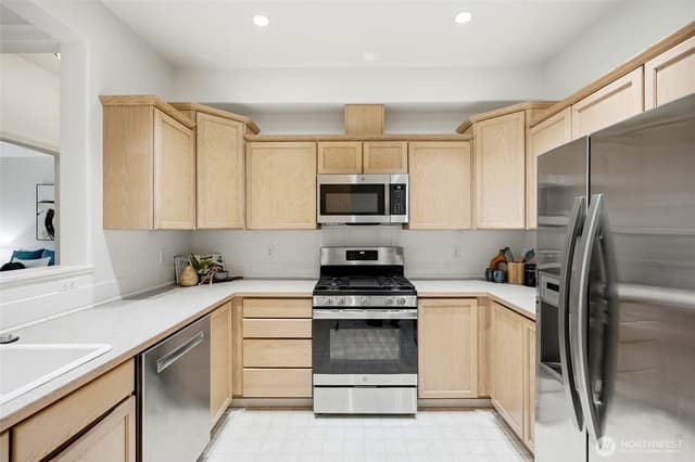 Property photo for 19412 48th Avenue W #204, Lynnwood photo 3