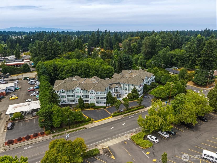 Property photo for 19412 48th Avenue W #204, Lynnwood photo 28
