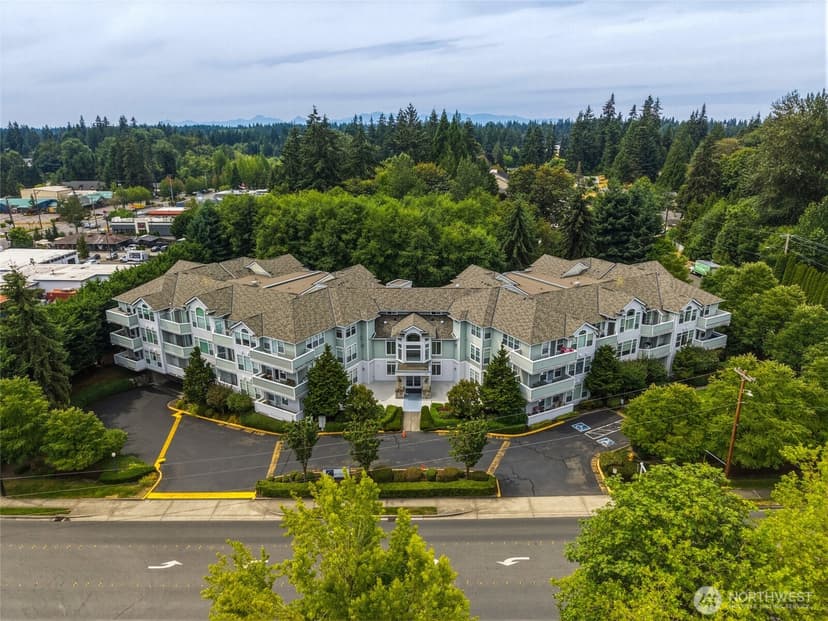 Property photo for 19412 48th Avenue W #204, Lynnwood photo 29
