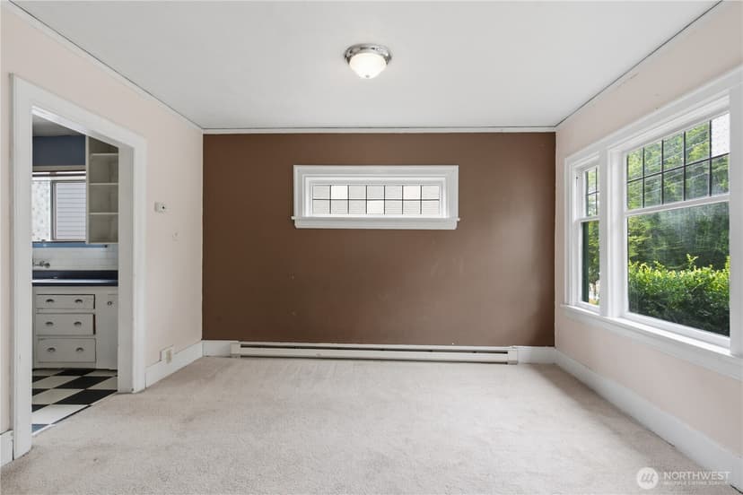 Property photo for 5214 35th Avenue NE, Seattle photo 7