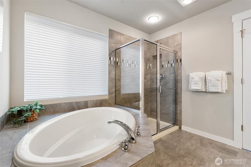 Property photo for 3308 104th Avenue NE, Lake Stevens photo 17