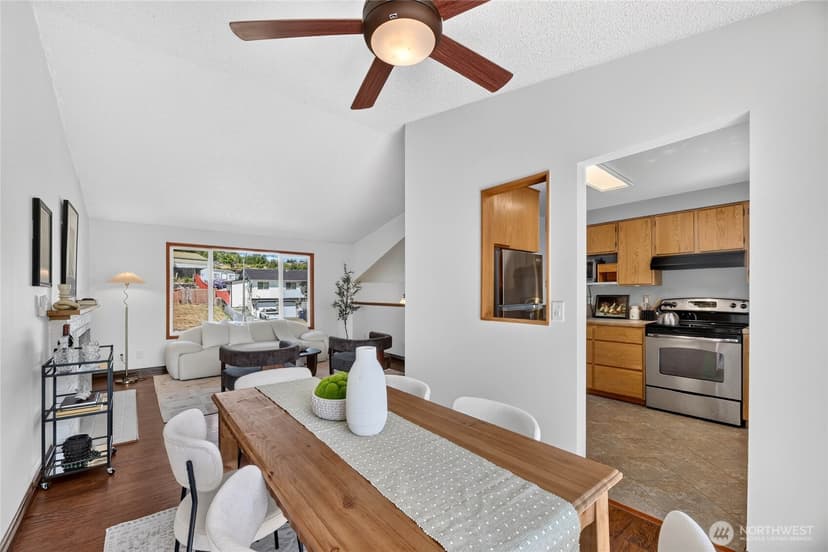 Property photo for 2412 U Street NW, Auburn photo 10