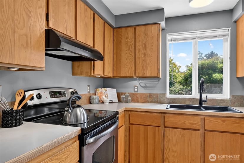 Property photo for 2412 U Street NW, Auburn photo 13