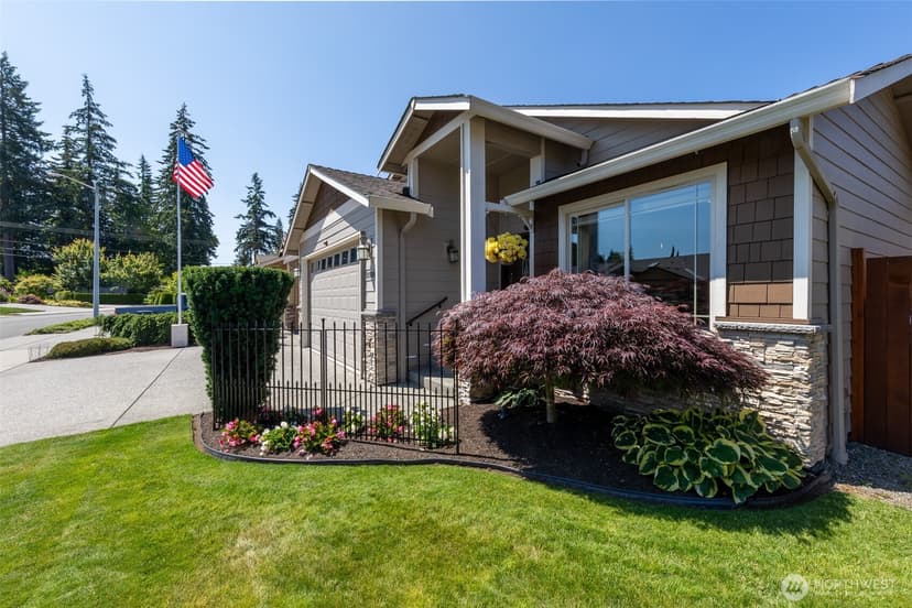 Property photo for 10908 24th Drive SE, Everett photo 38