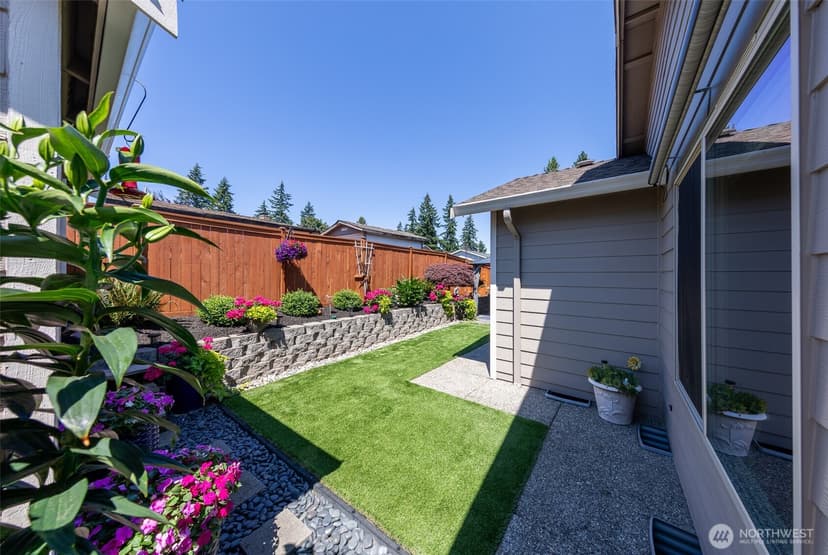 Property photo for 10908 24th Drive SE, Everett photo 30