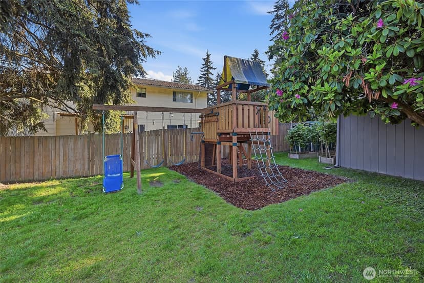 Property photo for 1216 118th Place SE, Everett photo 28