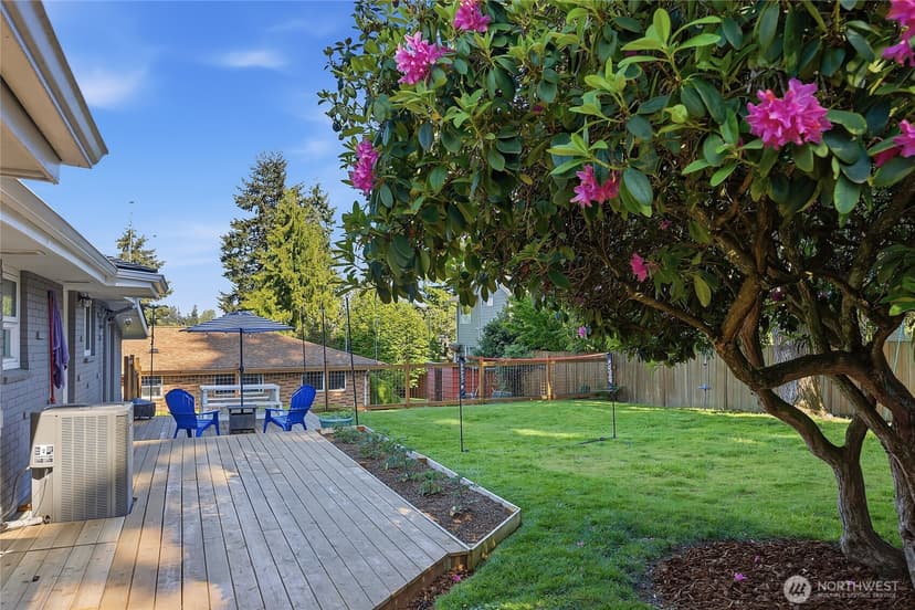 Property photo for 1216 118th Place SE, Everett photo 31